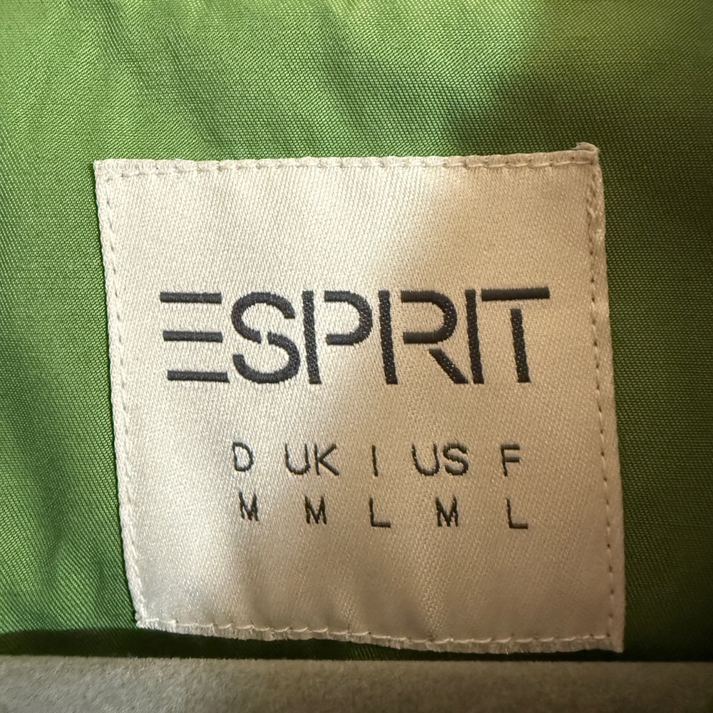 Esprit Green Jacket With Classic Toggle Closures - image 3